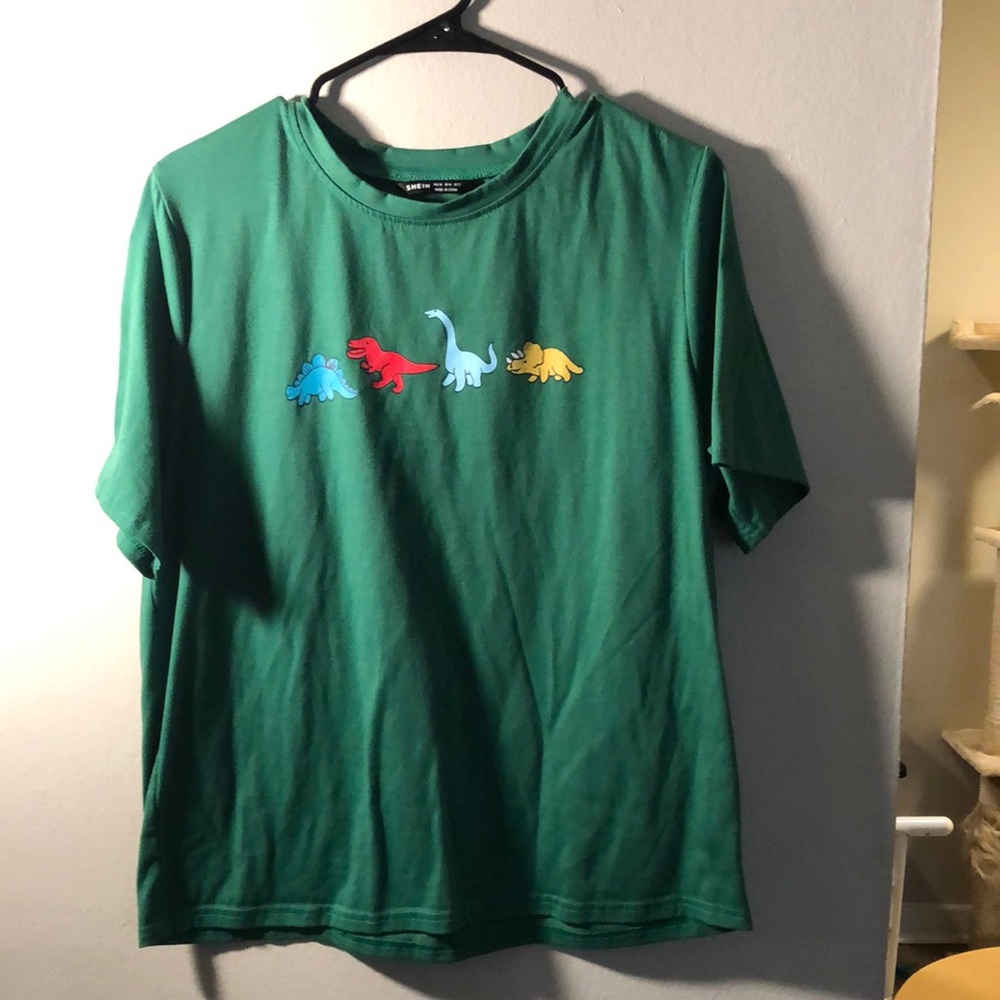 Green SHEIN dinosaur shirt xl